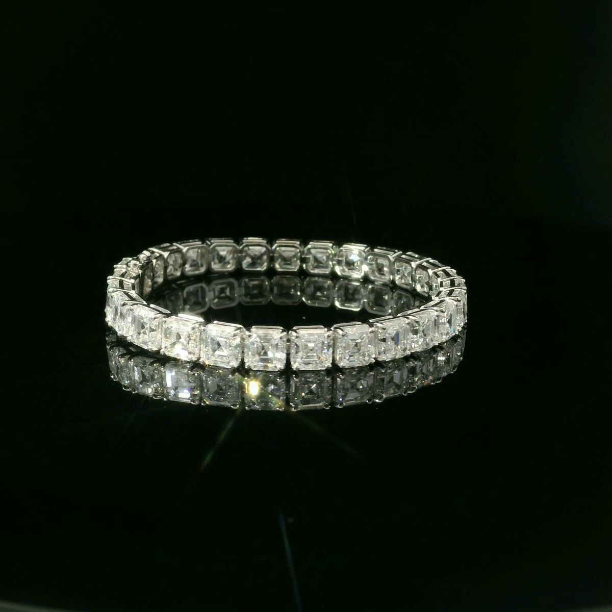Asscher 1ct Each - 42,000$ HKD