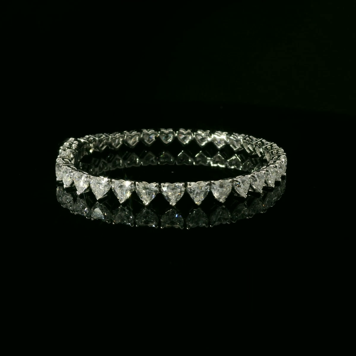 Heart 0.30ct Each - 25500$ HKD