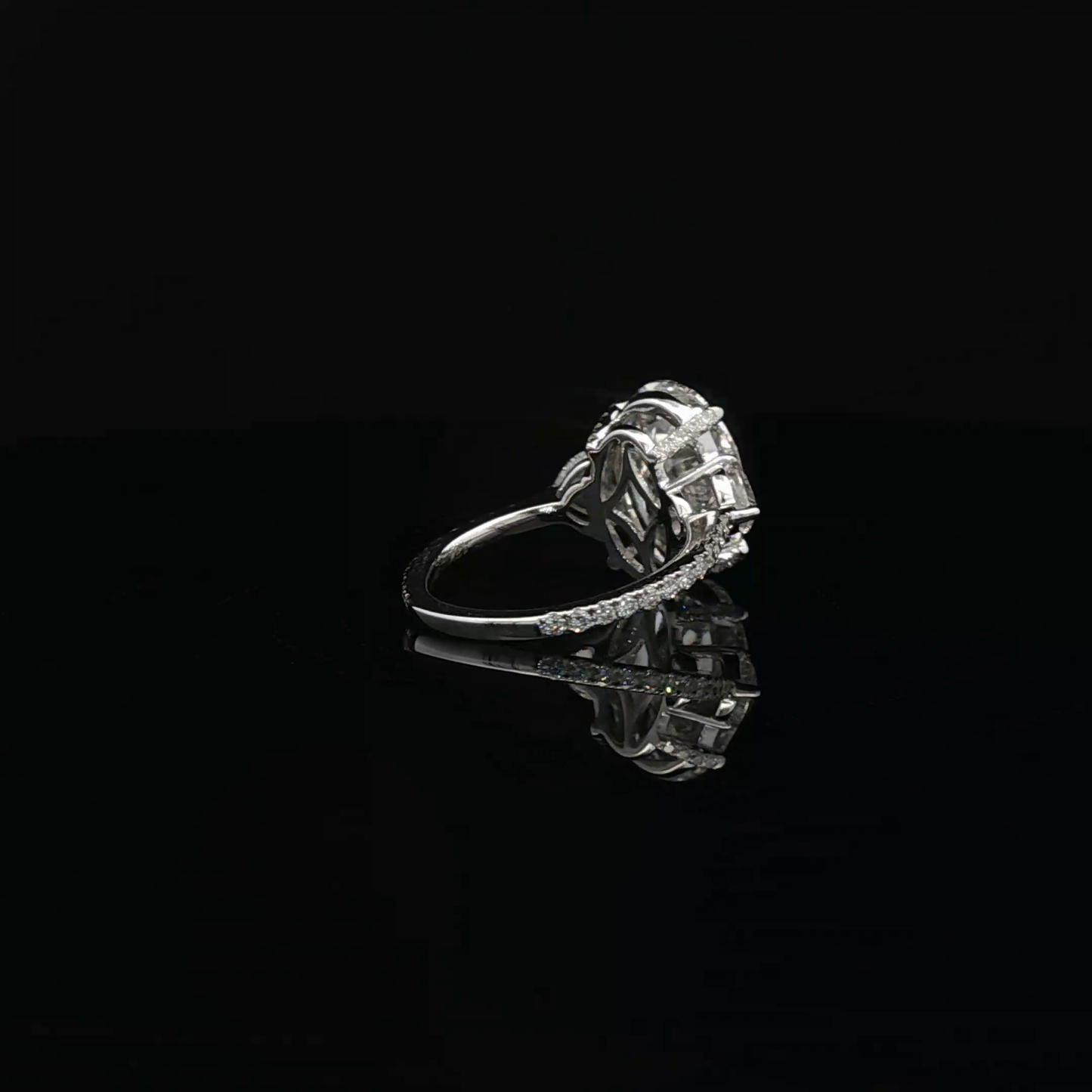 IGI Oval 4.41ct D VS1 with heart shape side stone