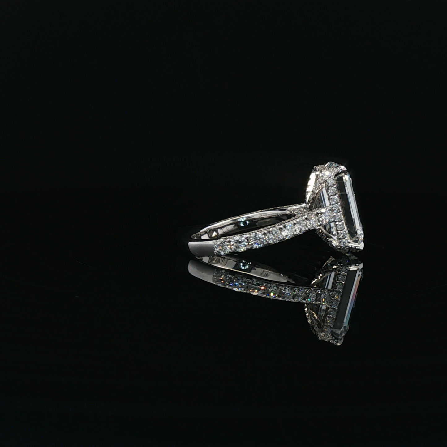 IGI Emerald 6.03ct D VS2 18K/W