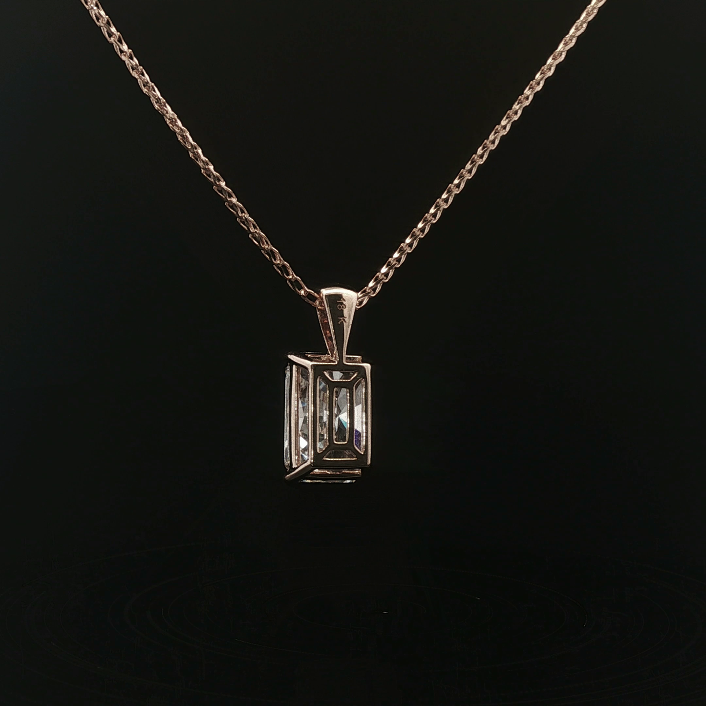 IGI Radiant 5.71ct E VS1 18KR