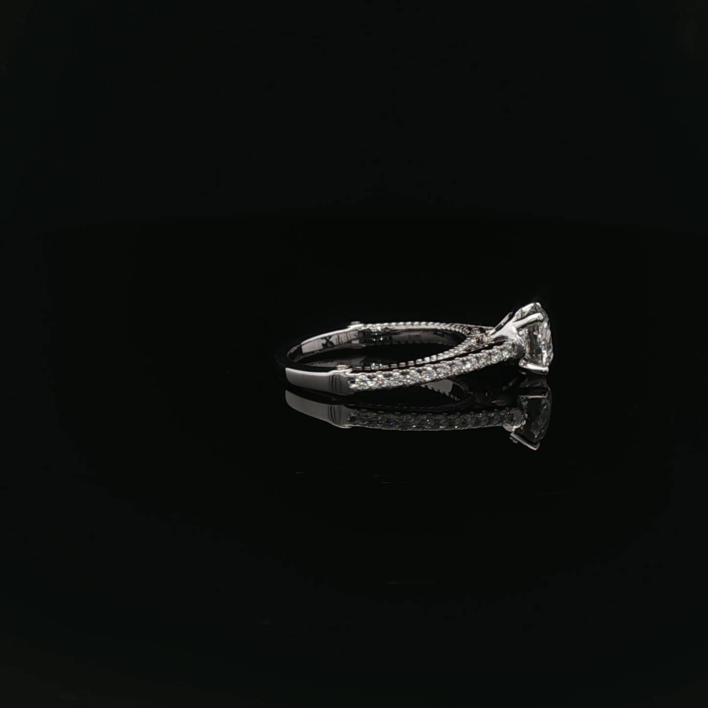 IGI Rd 1.03ct D VVS1 - 10,500$ HKD