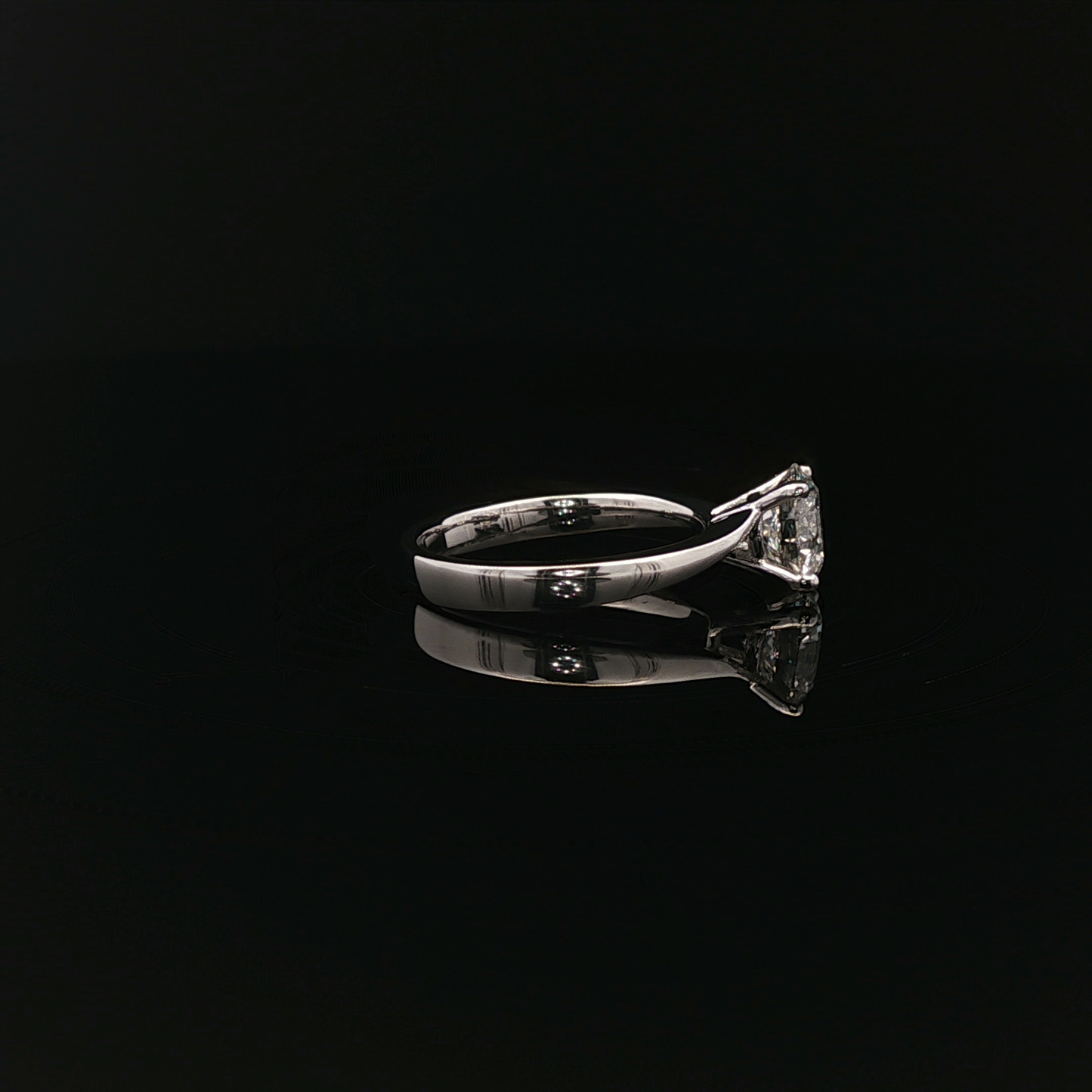 IGI Rd 1.50ct D VVS2 - 10,500$ HKD
