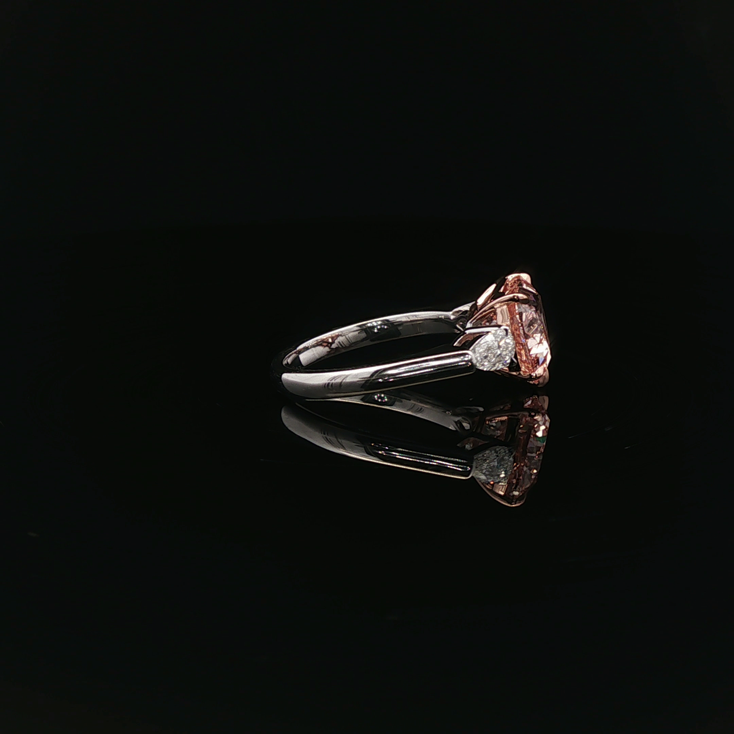IGI Heart 3.06ct FVP VVS2 18KR+W