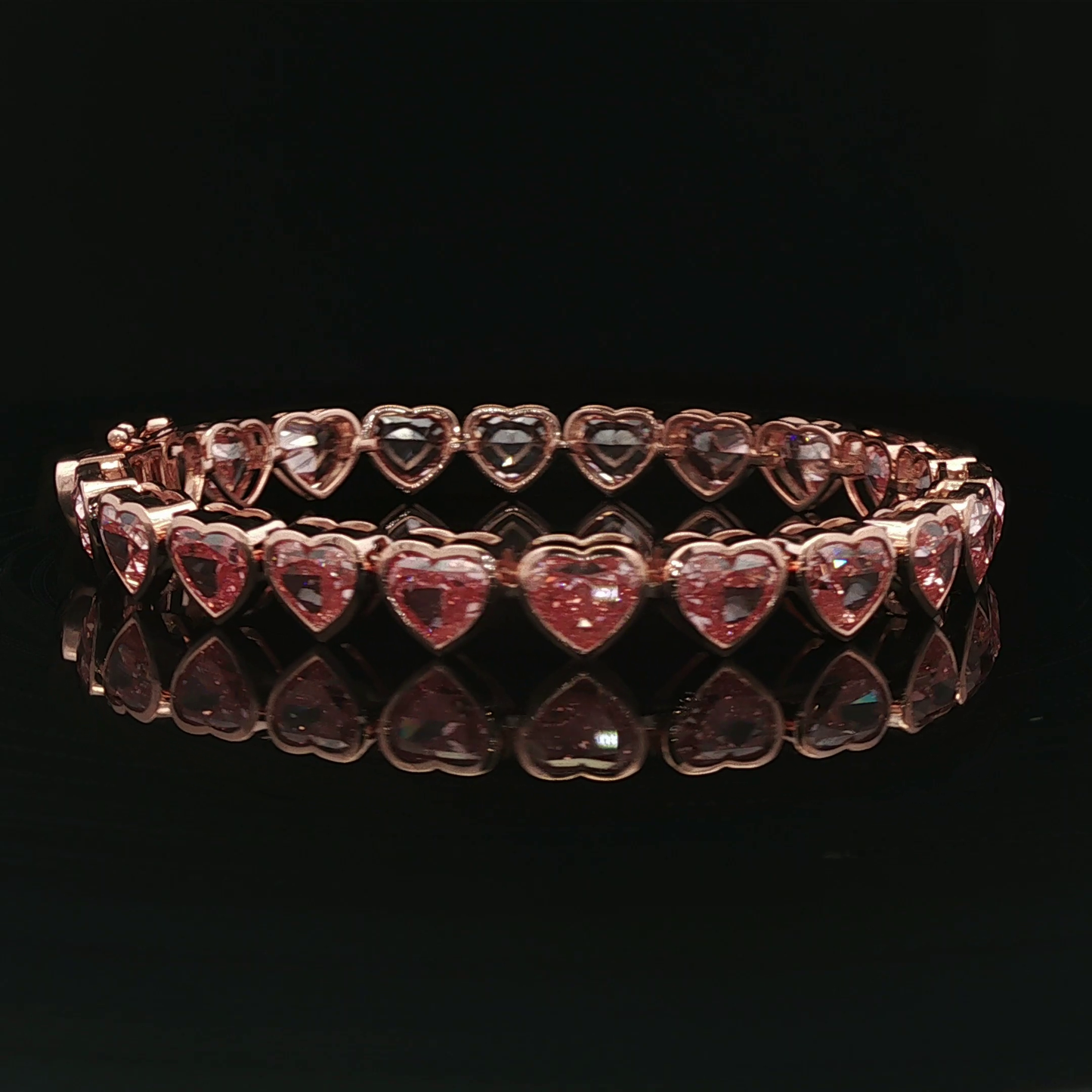 Heart 25.81ct Tennis Bracelet 18KR