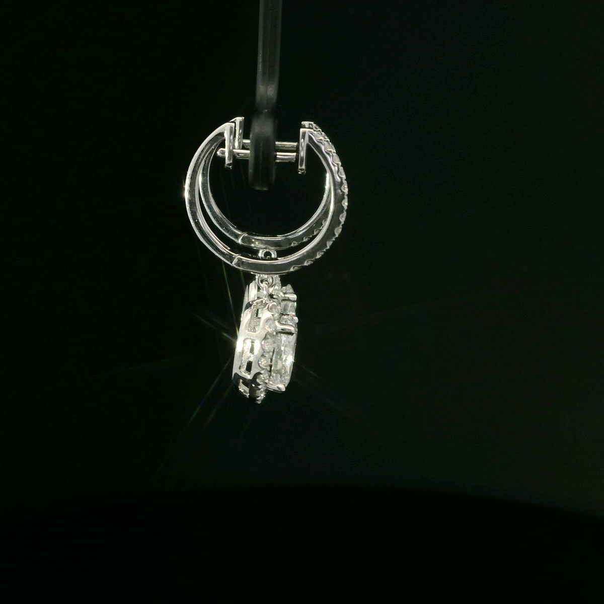 IGI Oval 1ct Each - 12,900$ HKD