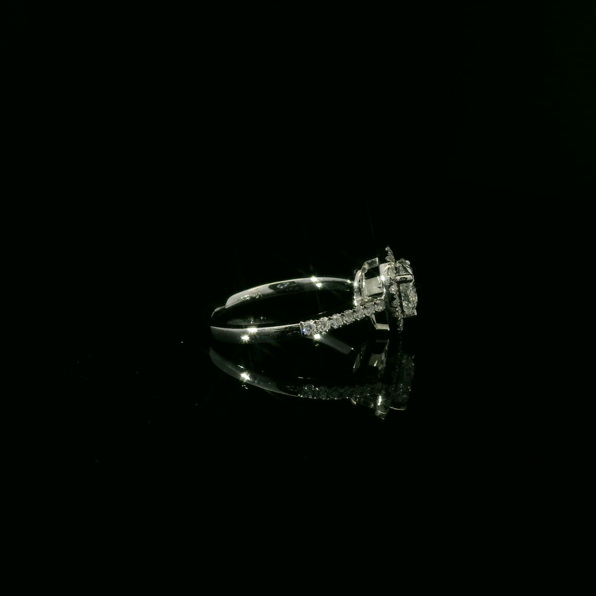 GIA 1.00ct HS D VVS2 18k W/G