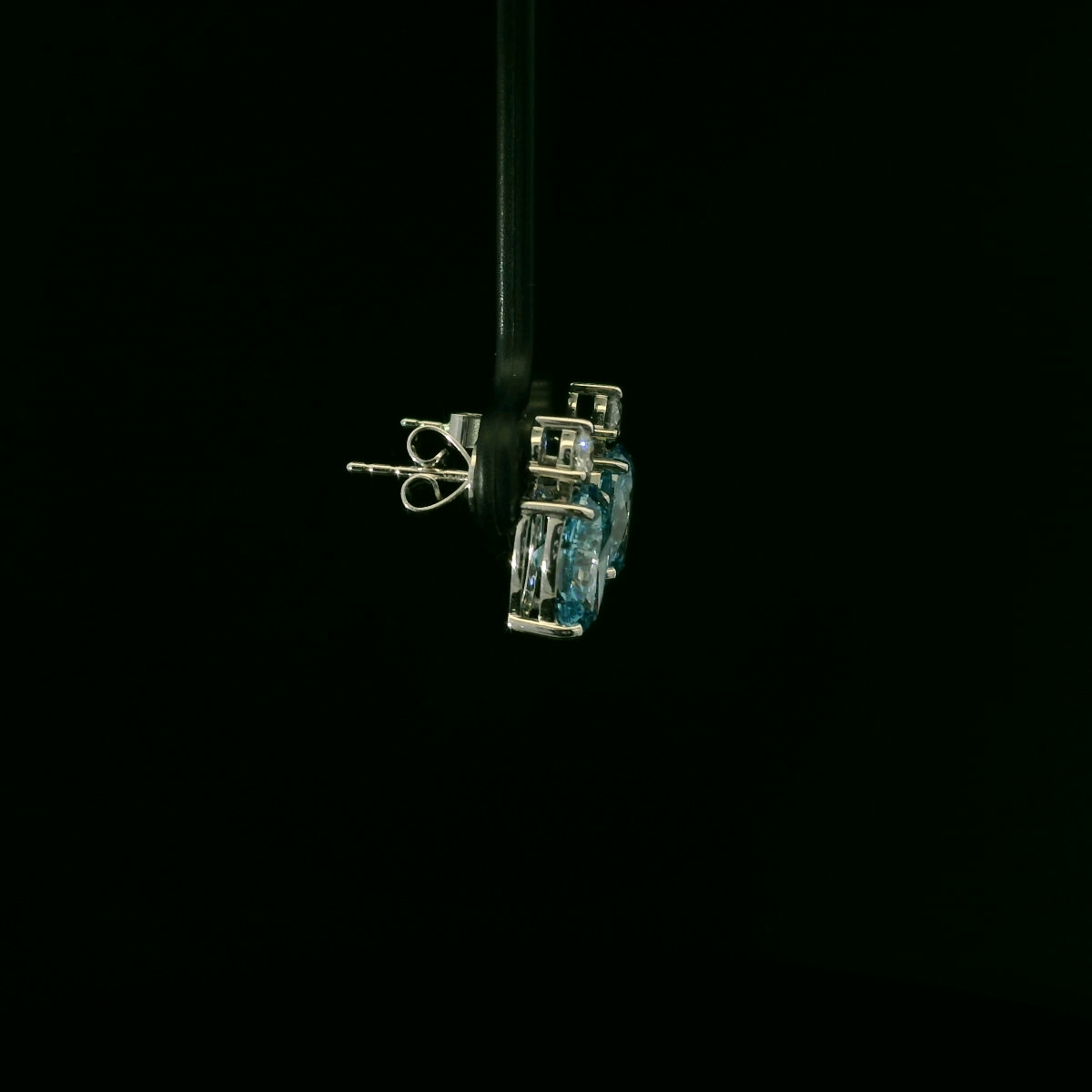 IGI Oval 2ct Each Fancy Intense Blue VS1 18k W/G