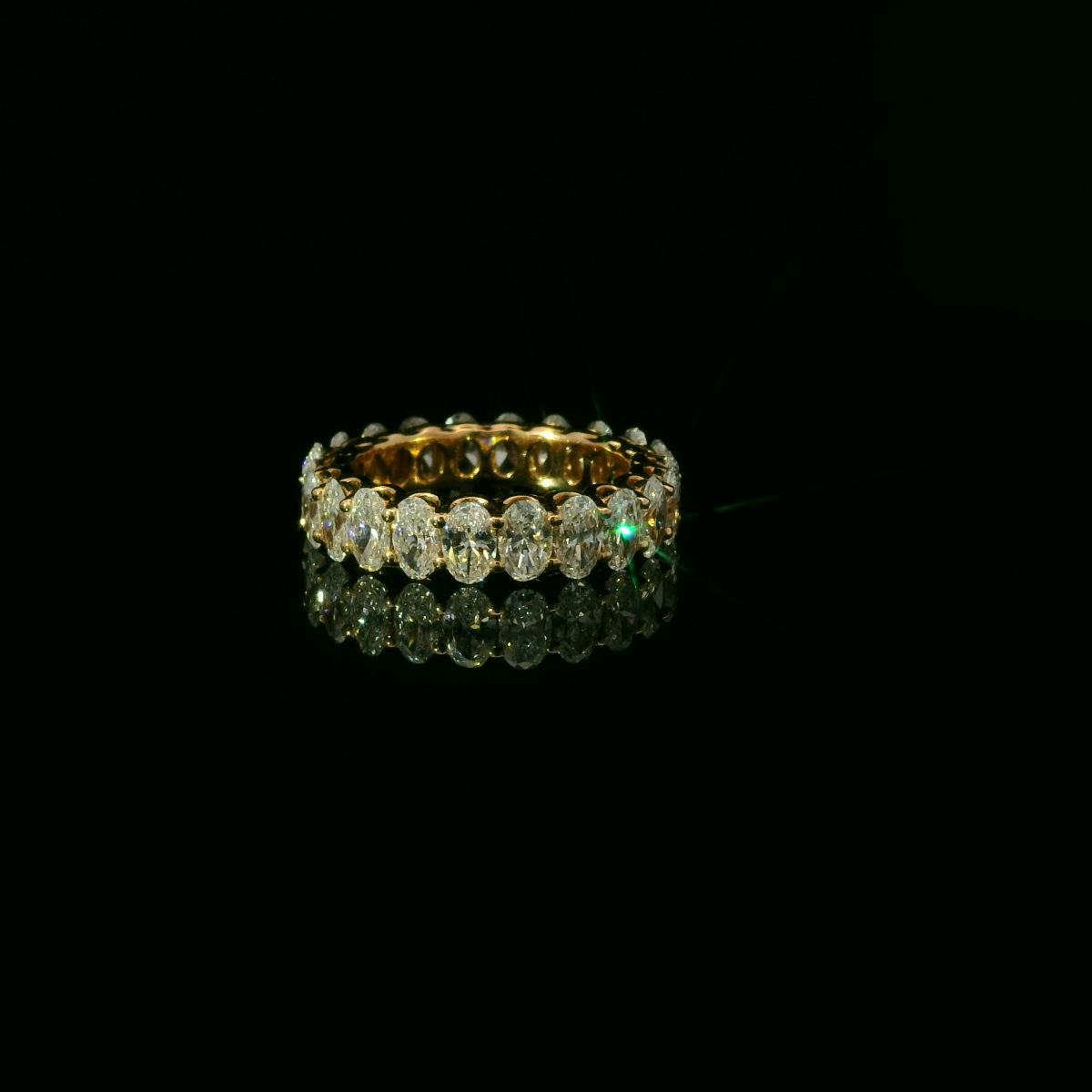 Oval 0.20ct Each - 15,500$ HKD