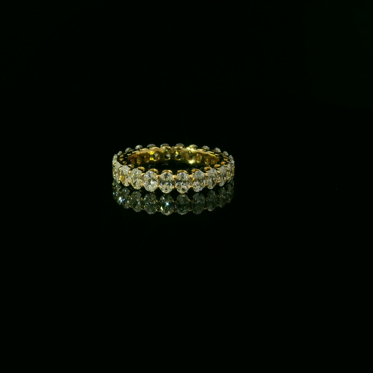 Oval 0.10ct Each - 12,500$ HKD