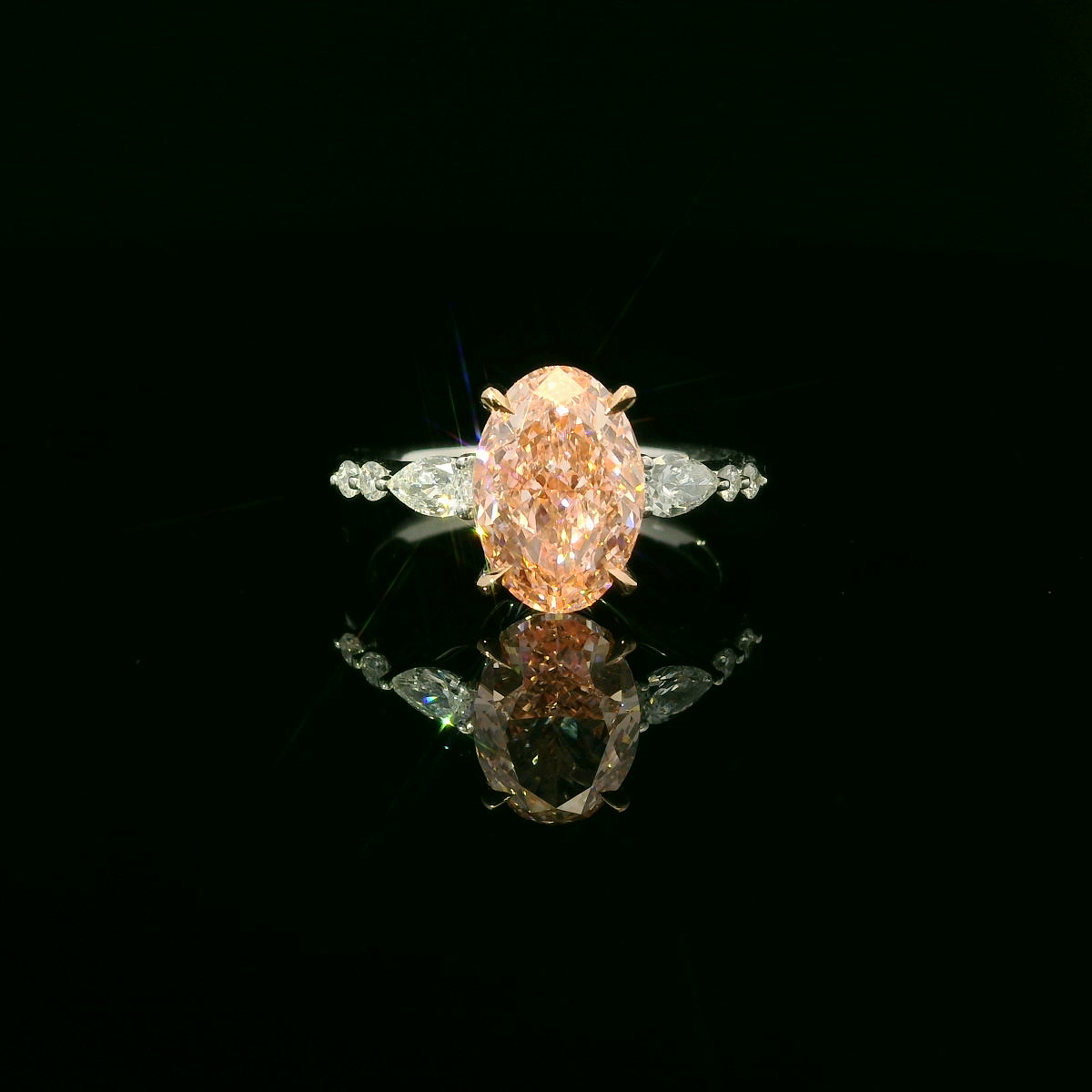 IGI 2.22ct OVAL FANCY VIVID PINK