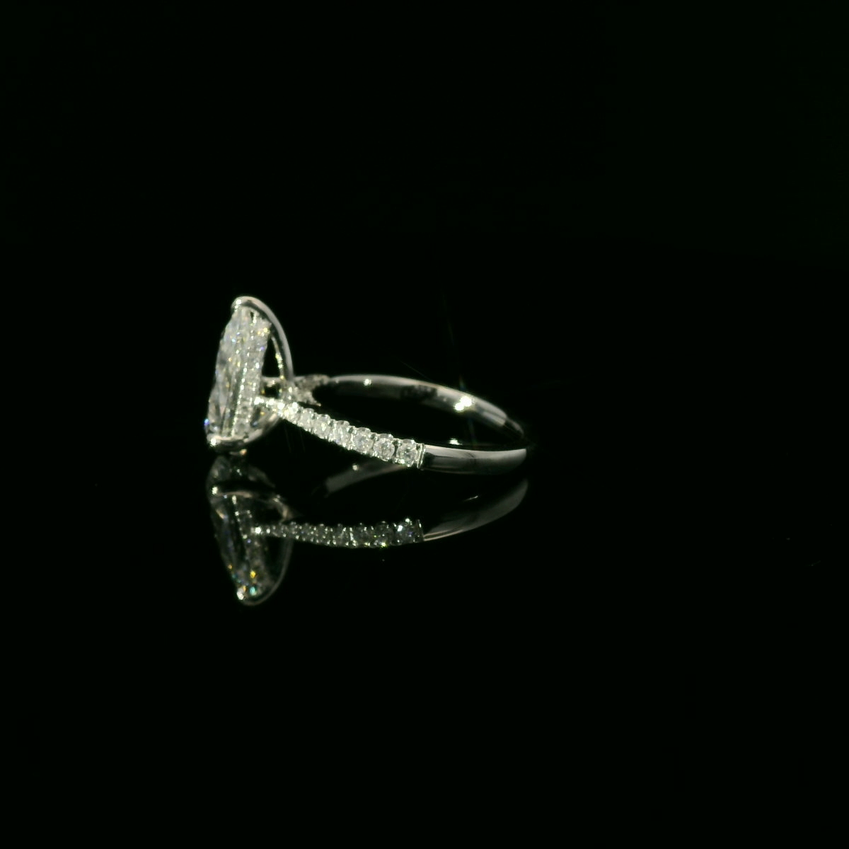 IGI Pear Cut 2.01ct D VS1
