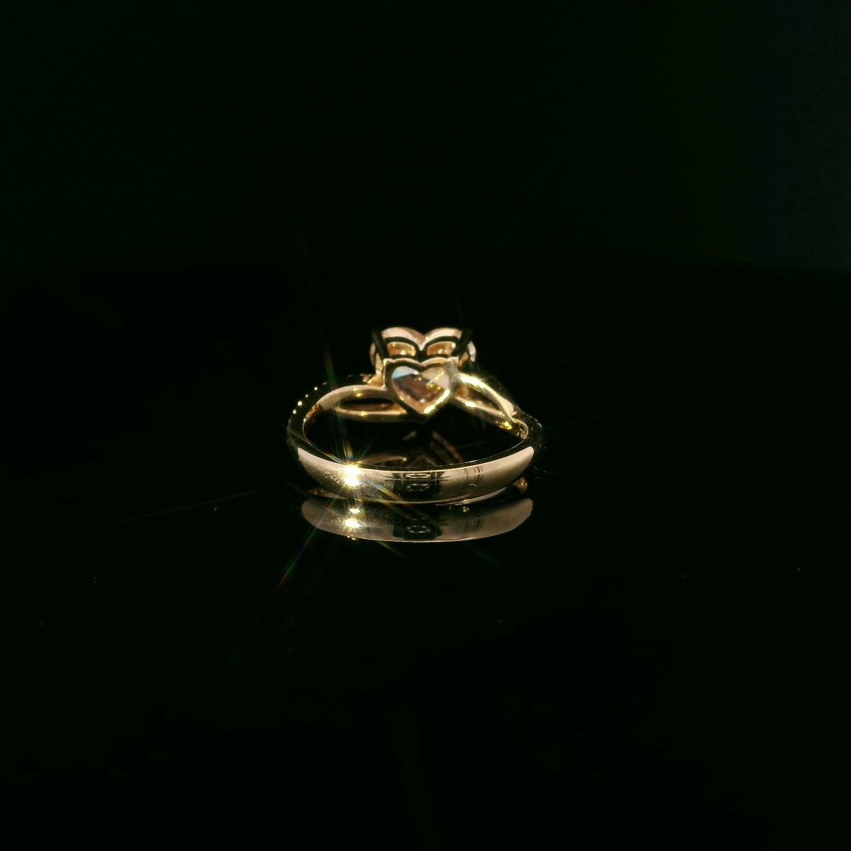 IGI 2.06ct Fancy Intense Pink 18k R/G