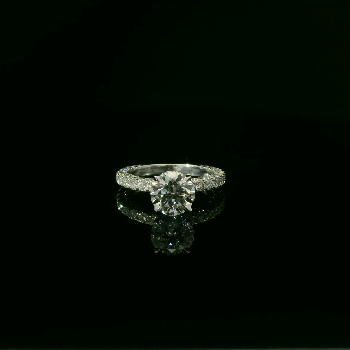 IGI  Round 2.28ct D VVS2 18k W/G