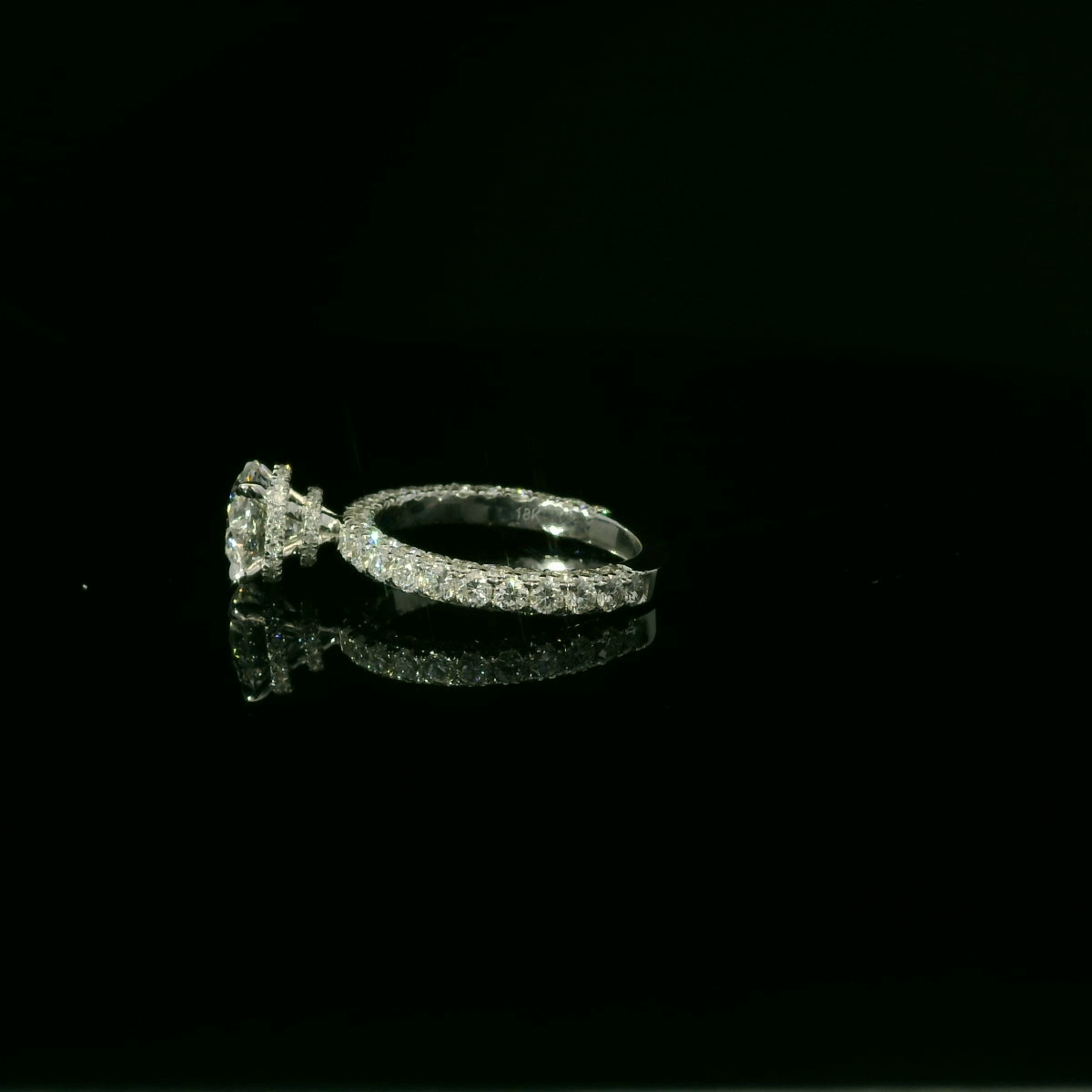 IGI  Round 2.28ct D VVS2 18k W/G