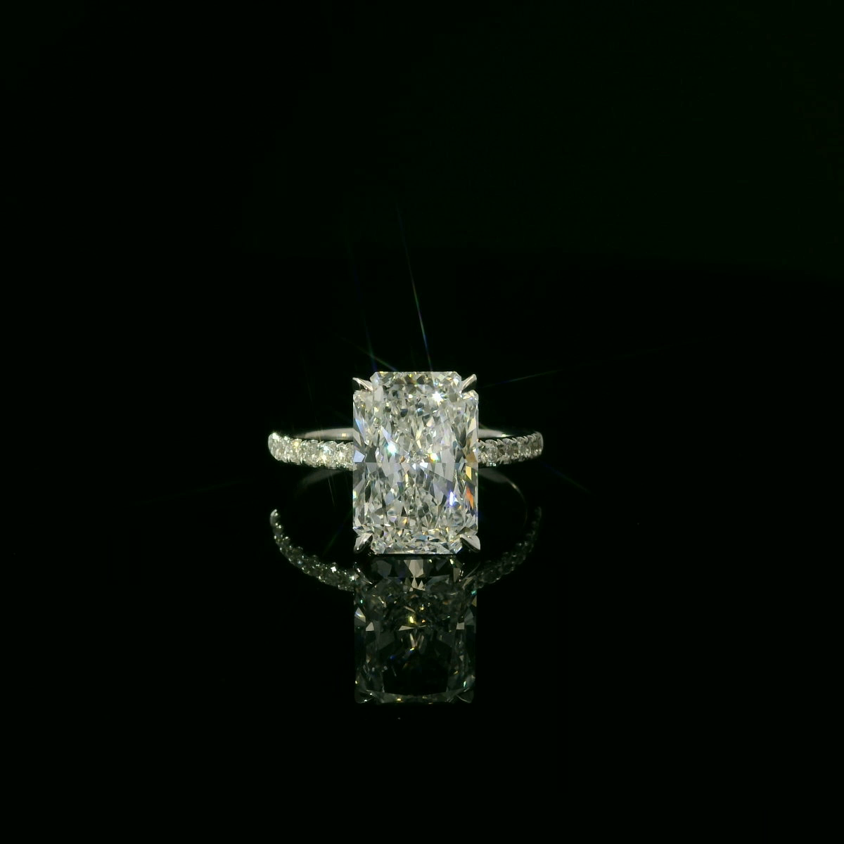 IGI Radiant 4.16ct D VS1