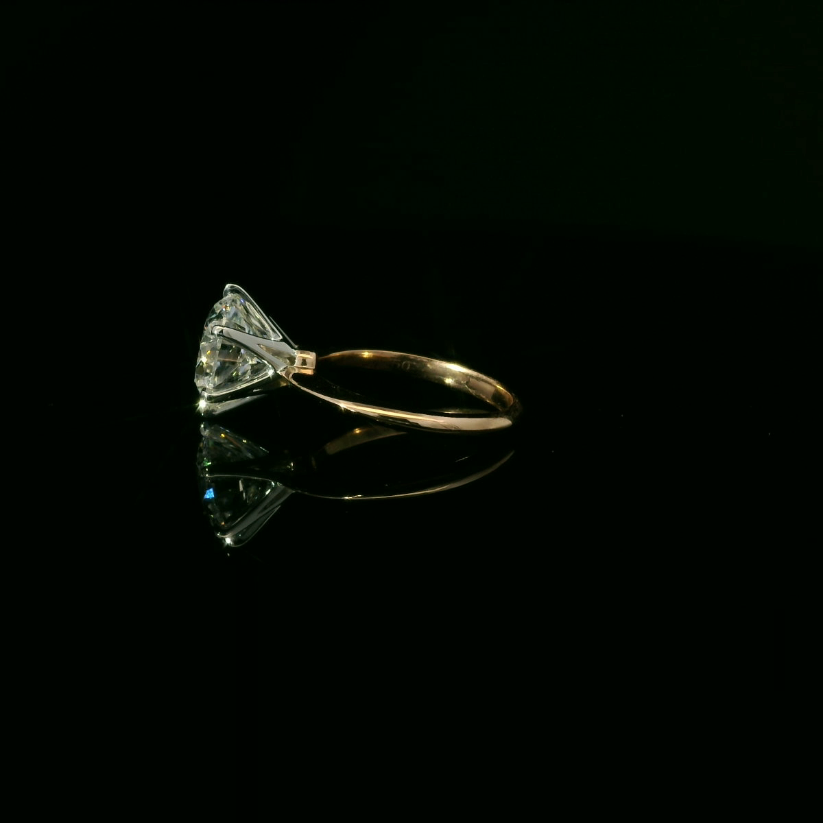 IGI Lab Grown Round 3.00ct D VVS2 18k W/G