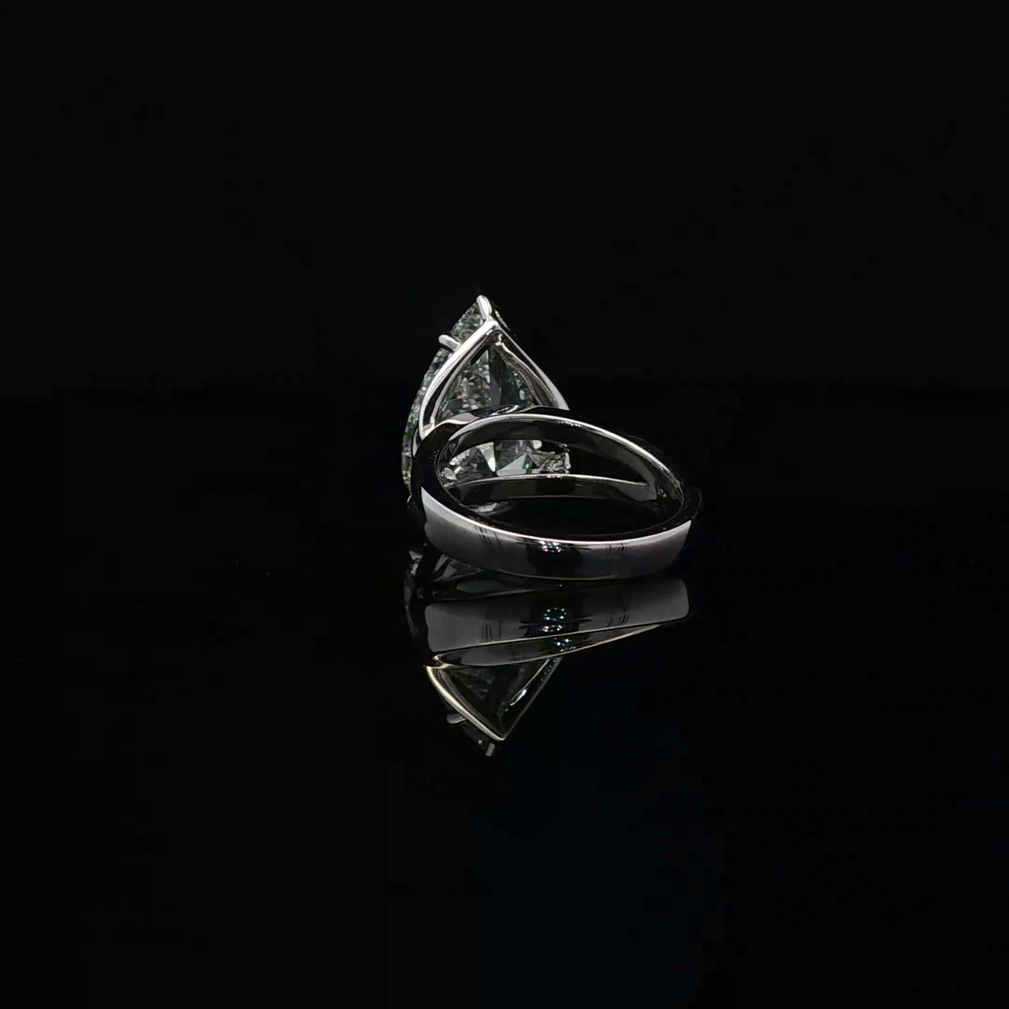 IGI Pear Cut 6.09ct E VS1
