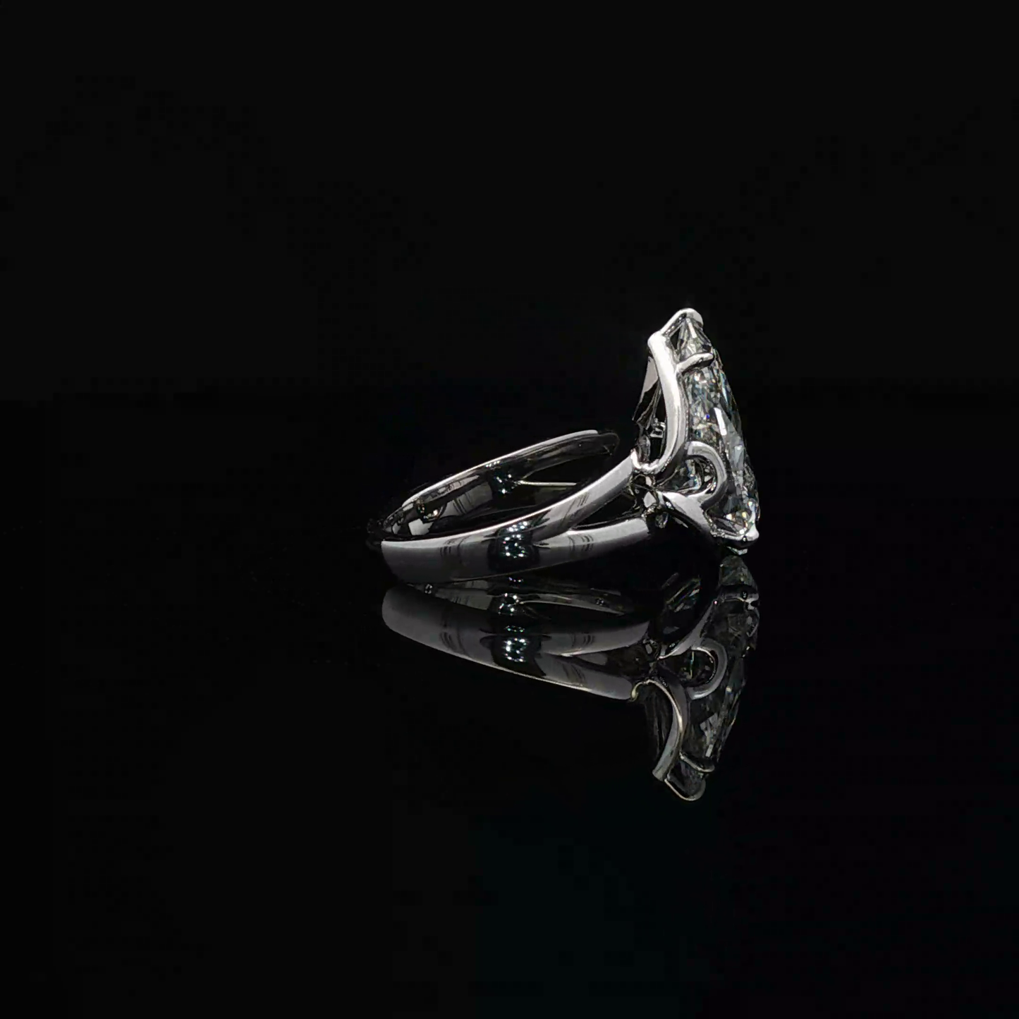 IGI Pear Cut 6.09ct E VS1