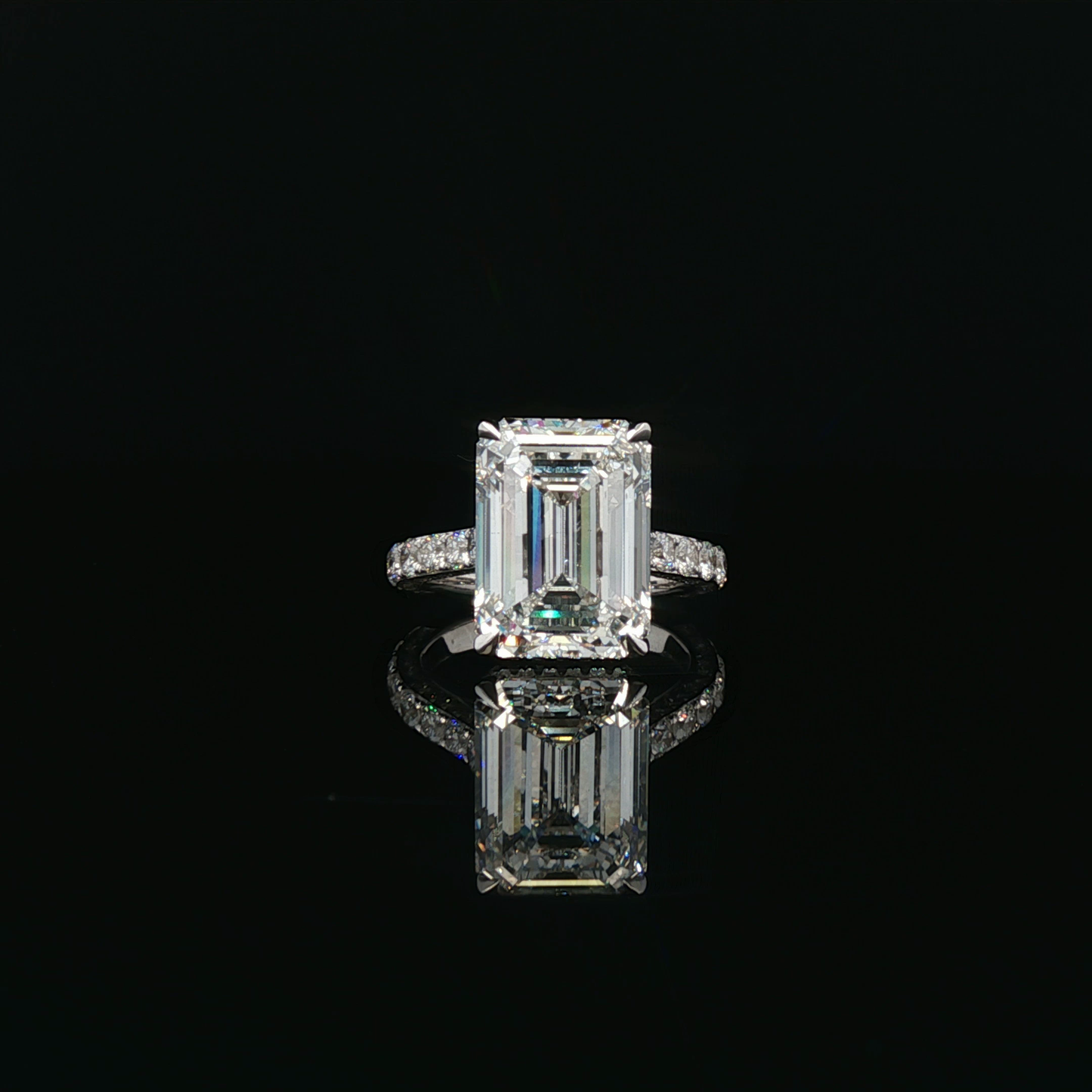 IGI Emerald 6.03ct D VS2 18K/W