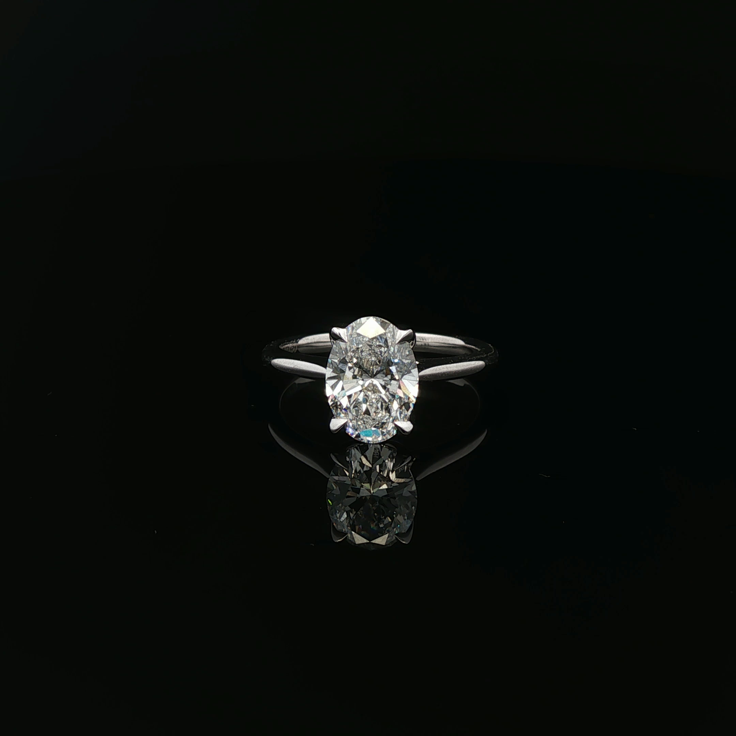 IGI 2.06ct D VVS2 Oval