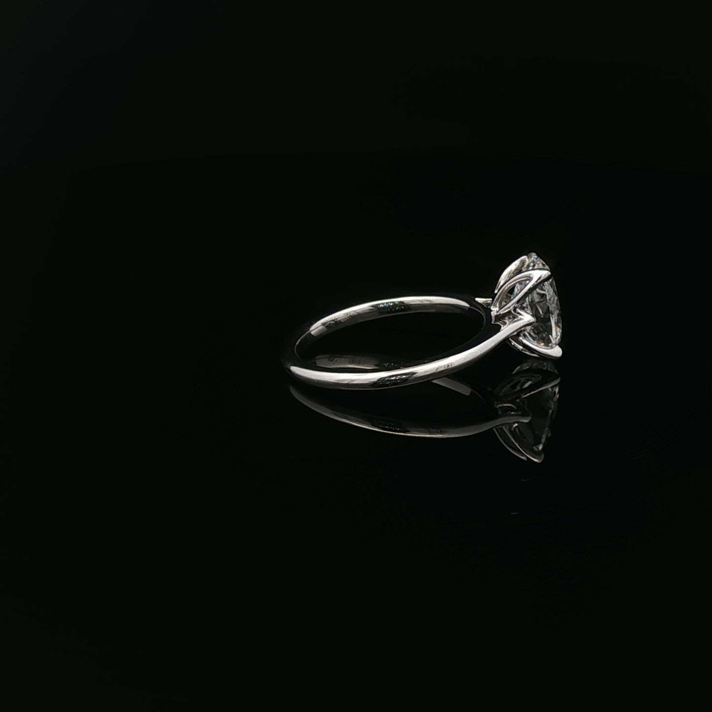 IGI 2.06ct D VVS2 Oval