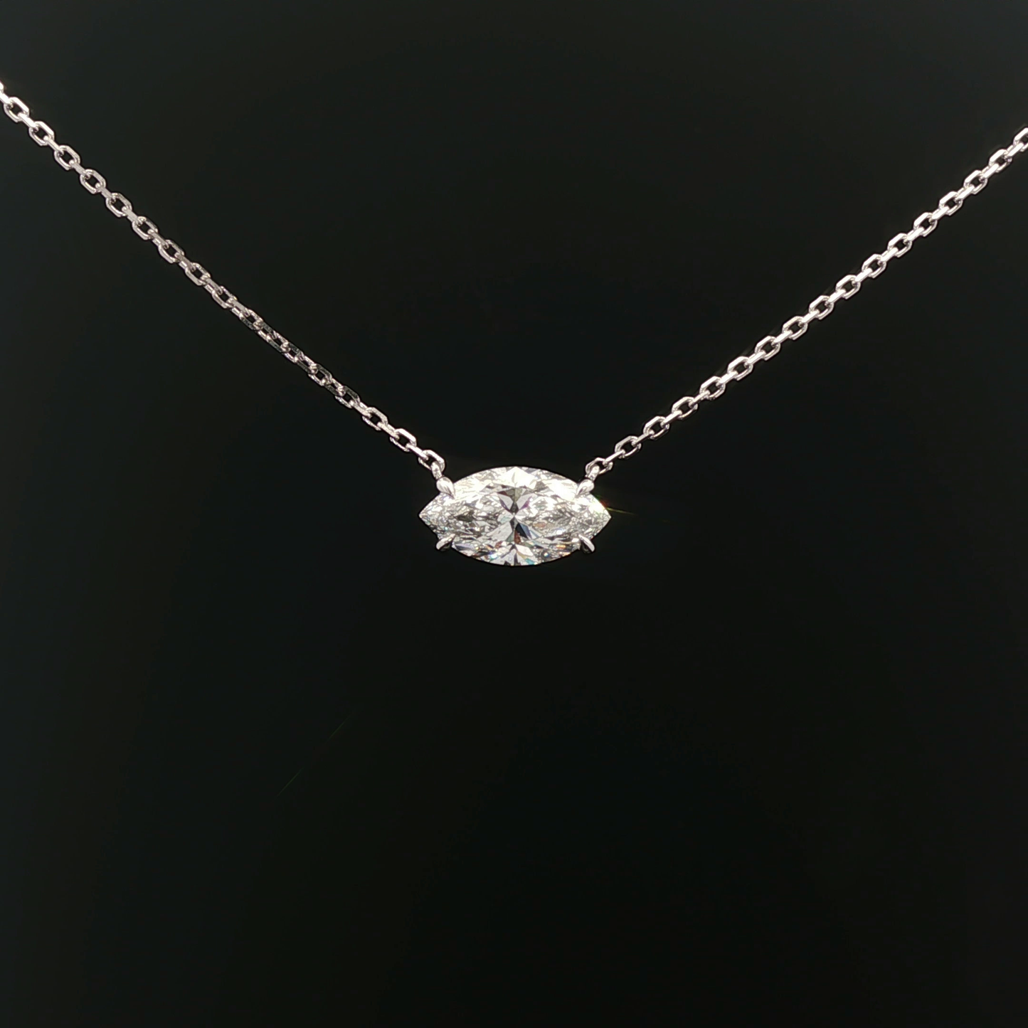 Marquise 1.5ct D VS1 - 8,500$ HKD