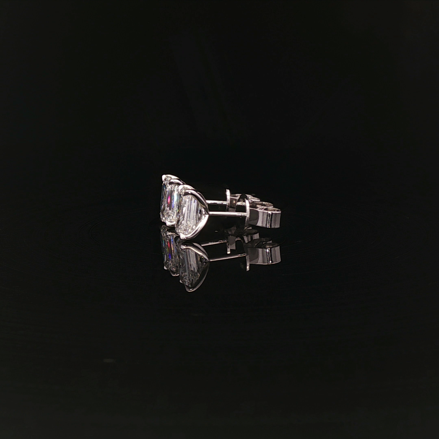 Emerald 1ct D VVS - 8,500$ HKD