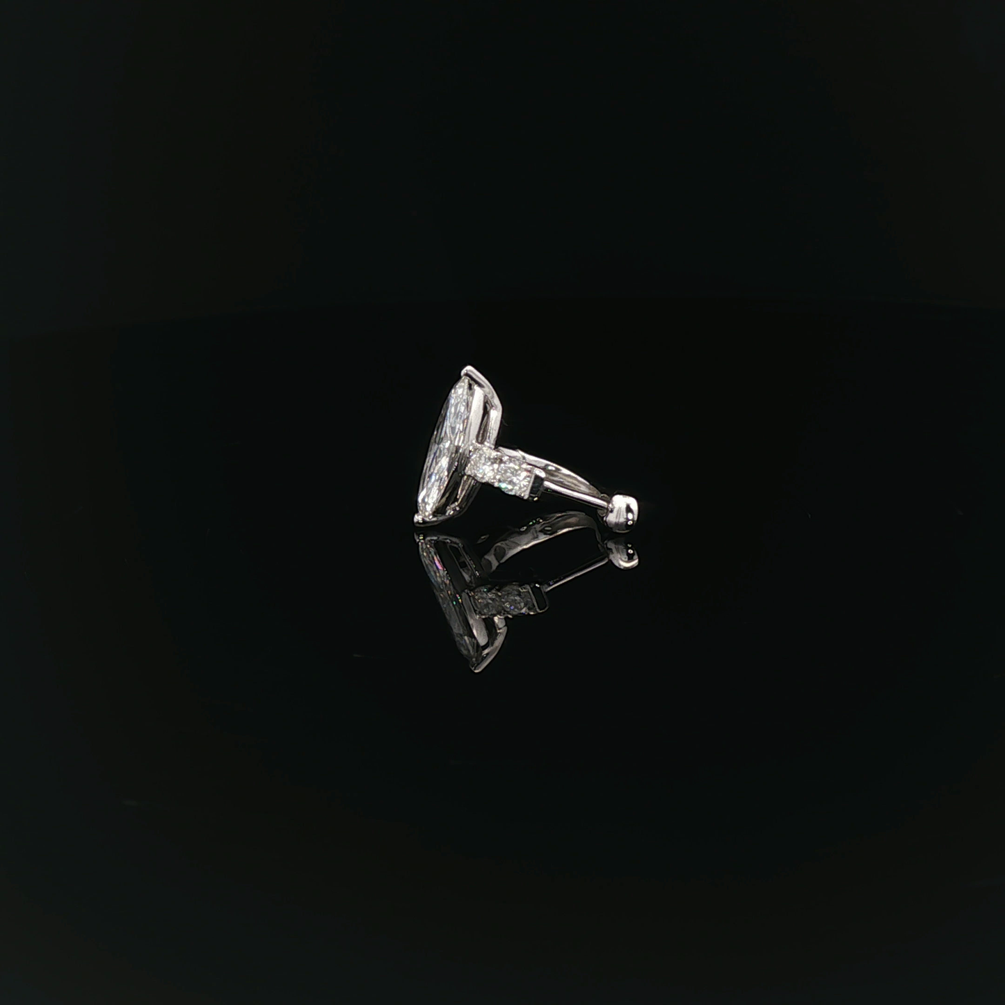 IGI Marquise 0.91ct D VVS2 Custom earring