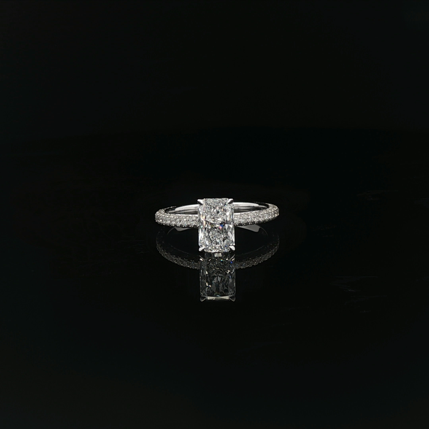 IGI Radiant 1.17ct D VS1 18K/W