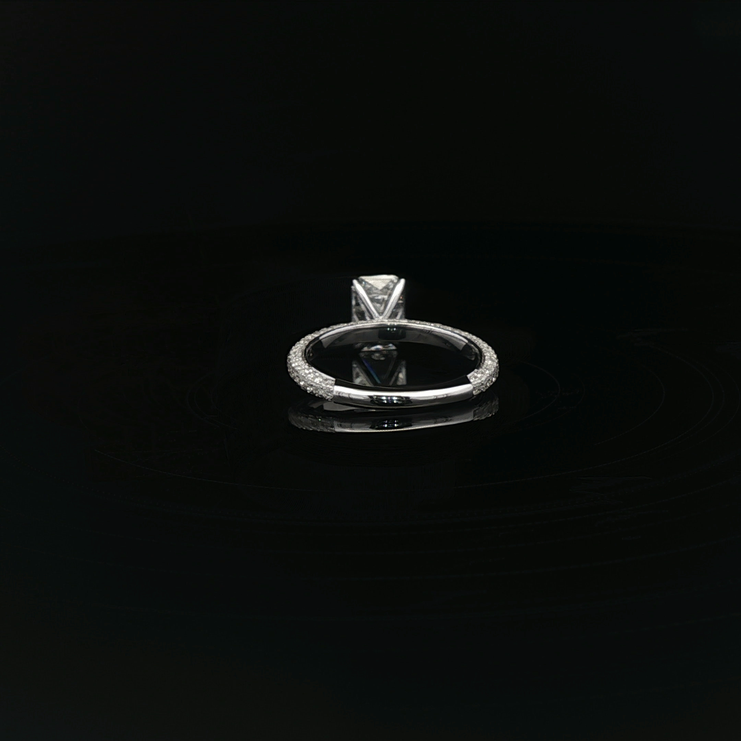 IGI Radiant 1.17ct D VS1 18K/W