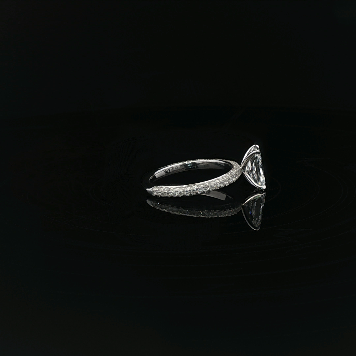 IGI Radiant 1.17ct D VS1 18K/W