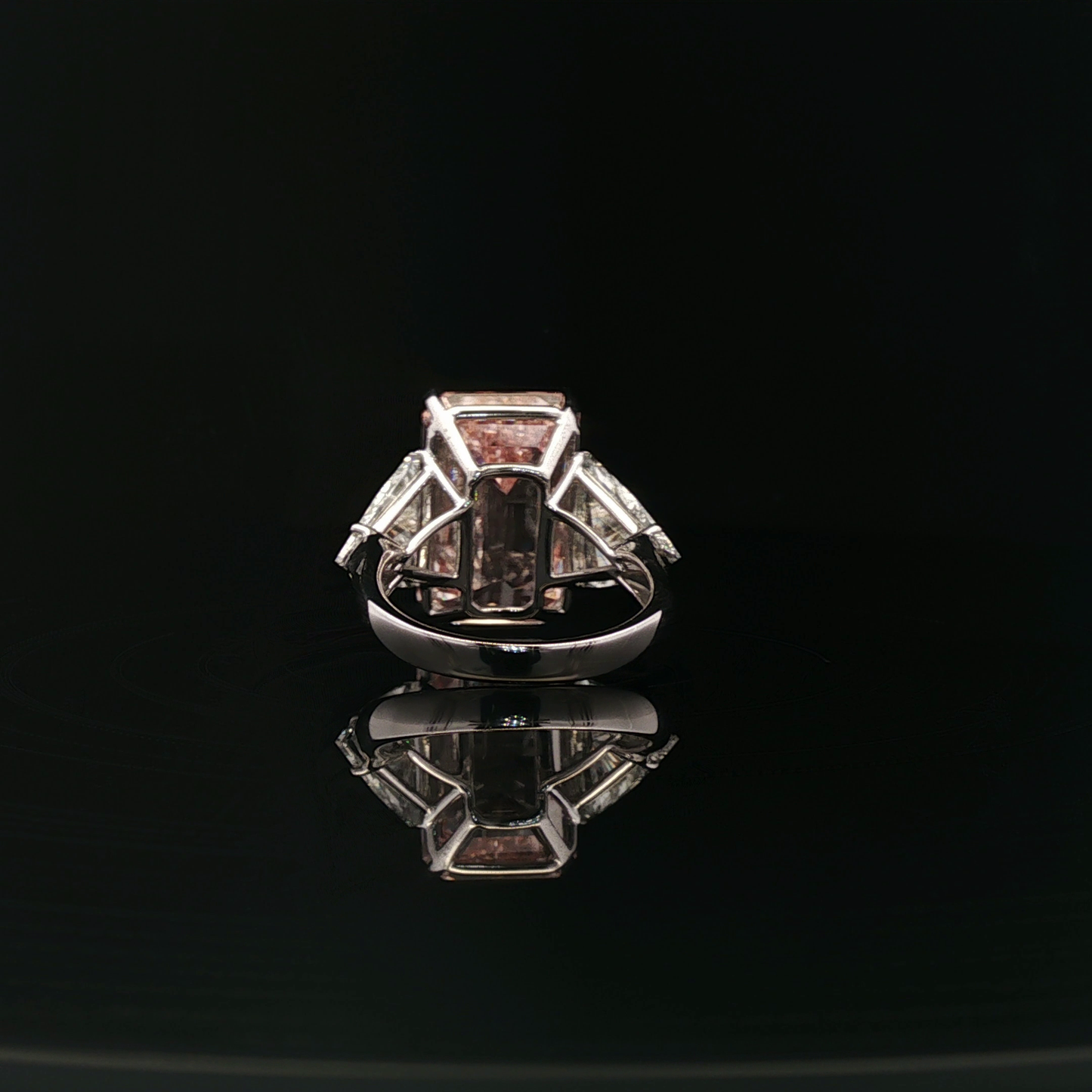 IGI Emerald 14.04ct Fancy Intense Pink 18K/W