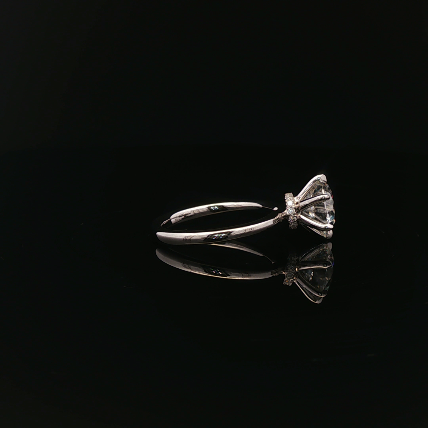 IGI RD 2.50ct D VVS2  - 15,900$ HKD