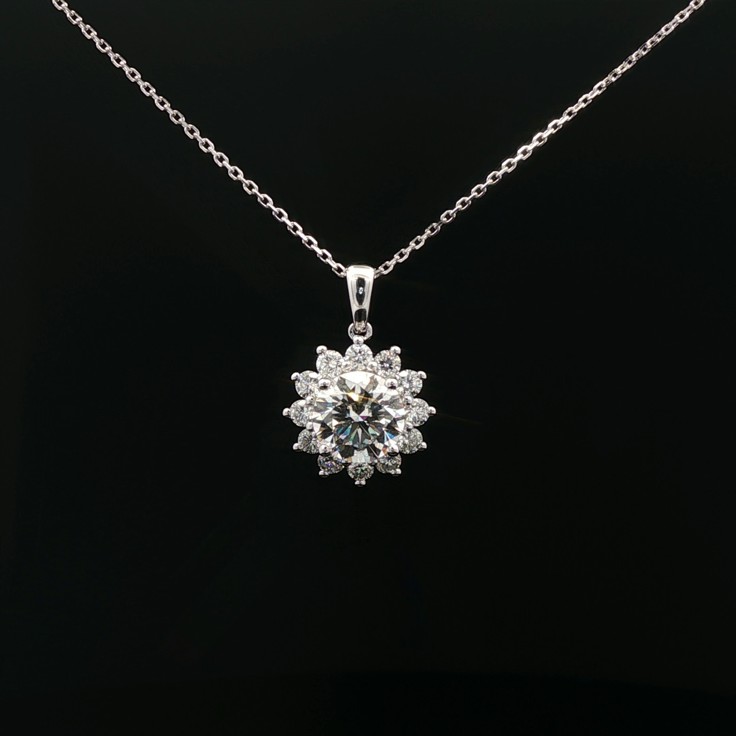 IGI Round 3.01ct D VVS2 with Halo 18K/W Pendent