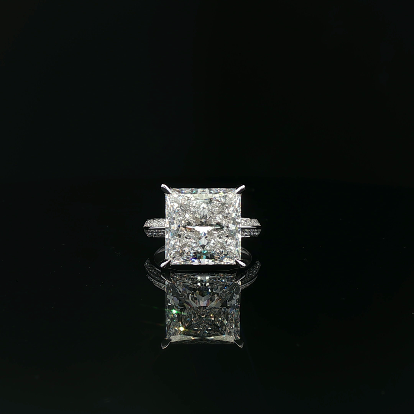 IGI Princess 10.17ct D VVS2 18K/W
