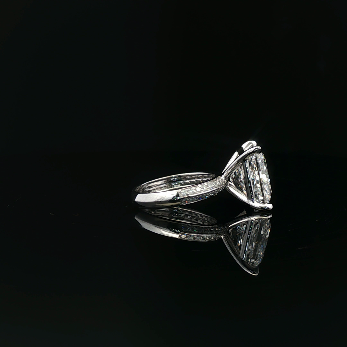 IGI Princess 10.17ct D VVS2 18K/W
