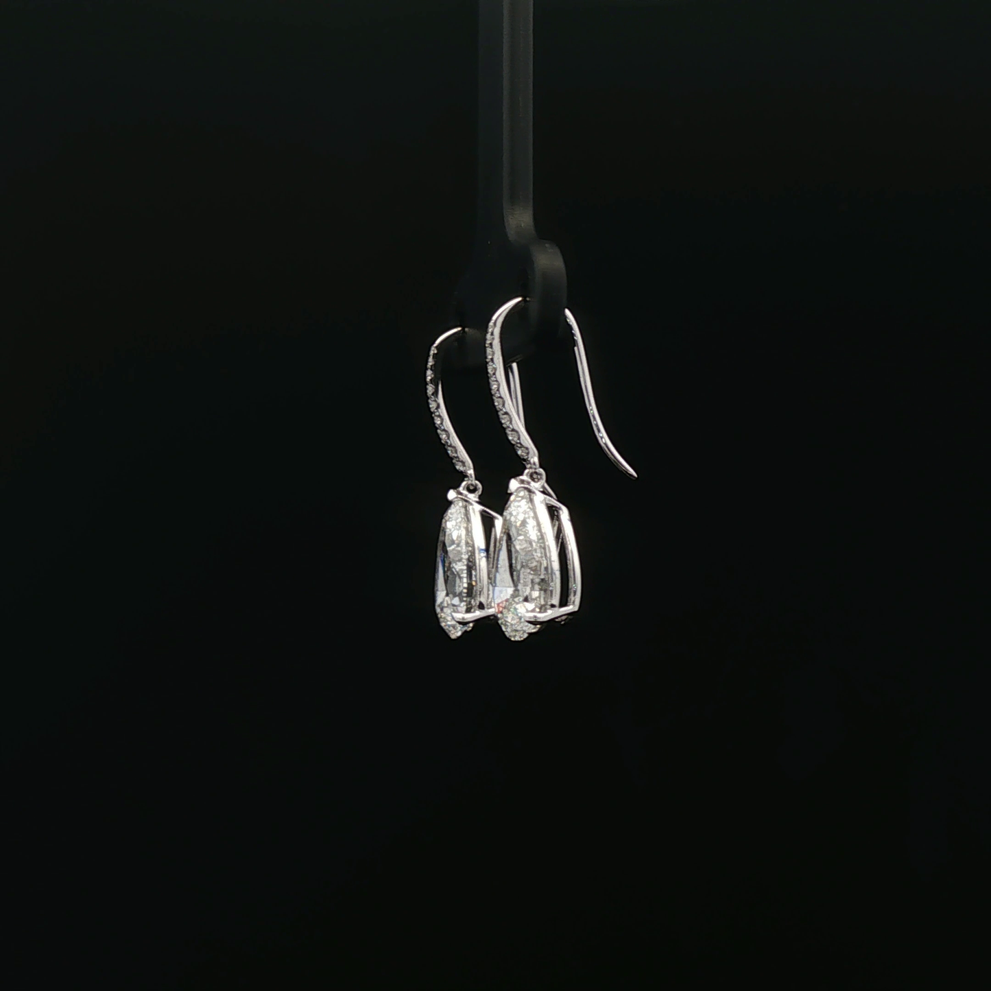 IGI 2.04ct+2.08ct Pear D VVS2 18k/W Dangle Earring