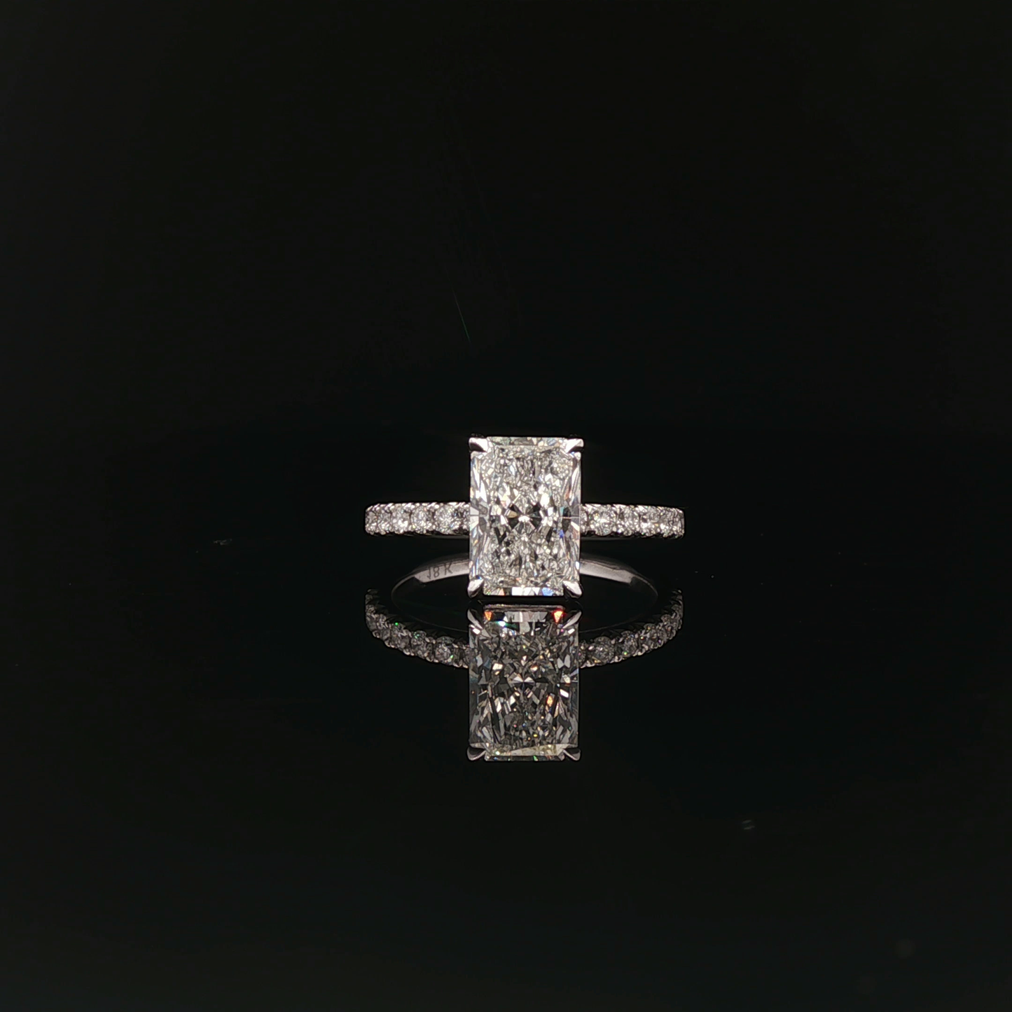 IGI Radiant 2.06ct D VVS2 18K/W