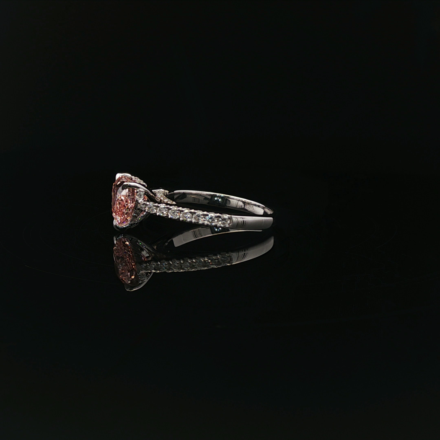 IGI HEART Fancy Intense Pink VVS2 2.08ct 18K/W