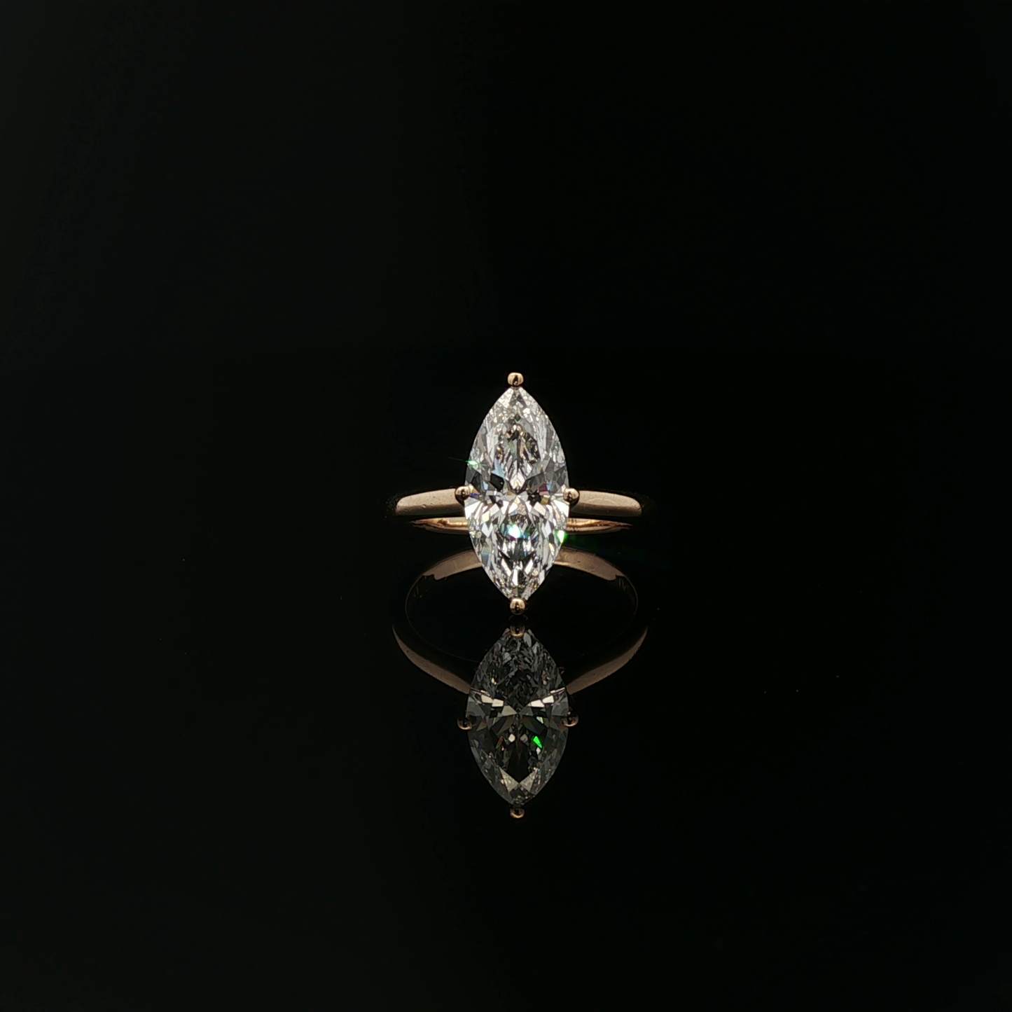 IGI Marquise 1.83ct D VVS2 18K/Y