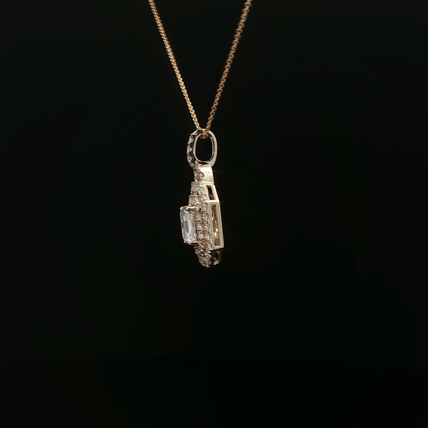 IGI Asscher Cut customise pendent 2.11ct  D VVS2 18k Y/G
