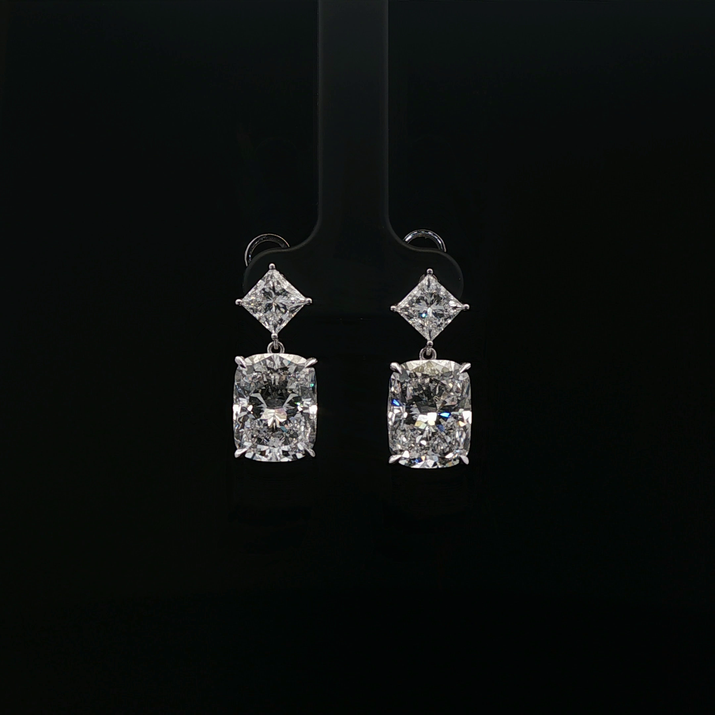 IGI Cushion 5.08ct D VVS2 +5.09ct D VS1 & IGI PRINCESS 1.01ct+1.02ct D  dangle earring 18k/W