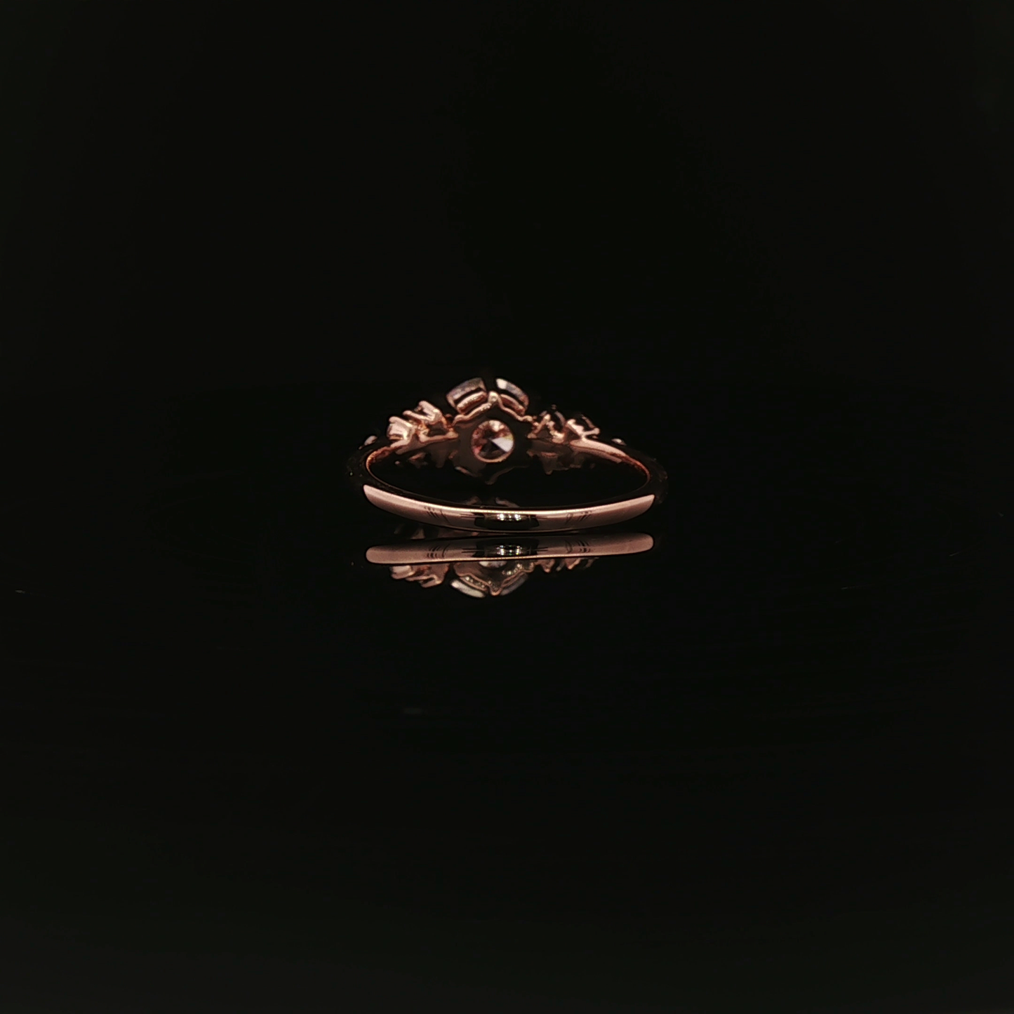 IGI Round 1.1ct Fancy Intense Pink VS1 18k/r