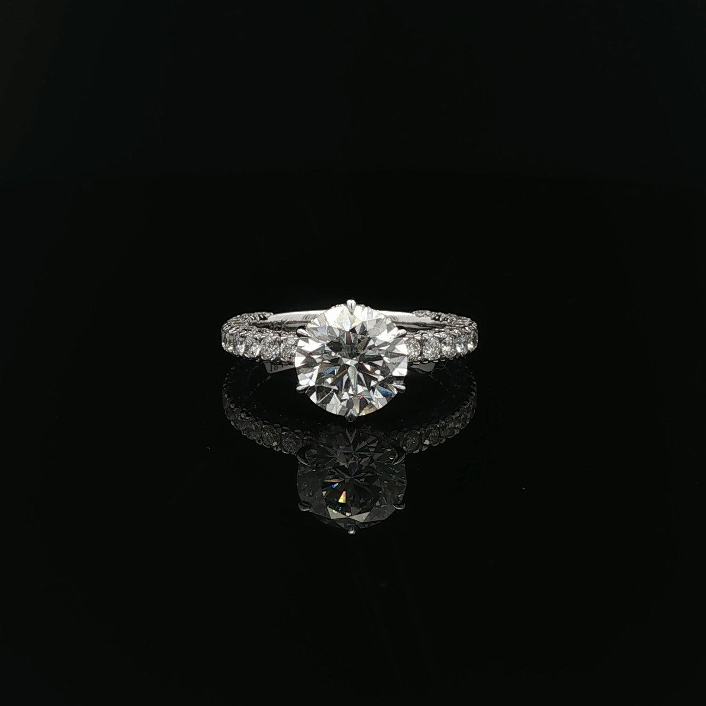 IGI Round 2.07ct D VVS2 18k/White 70% 3Way 6prong