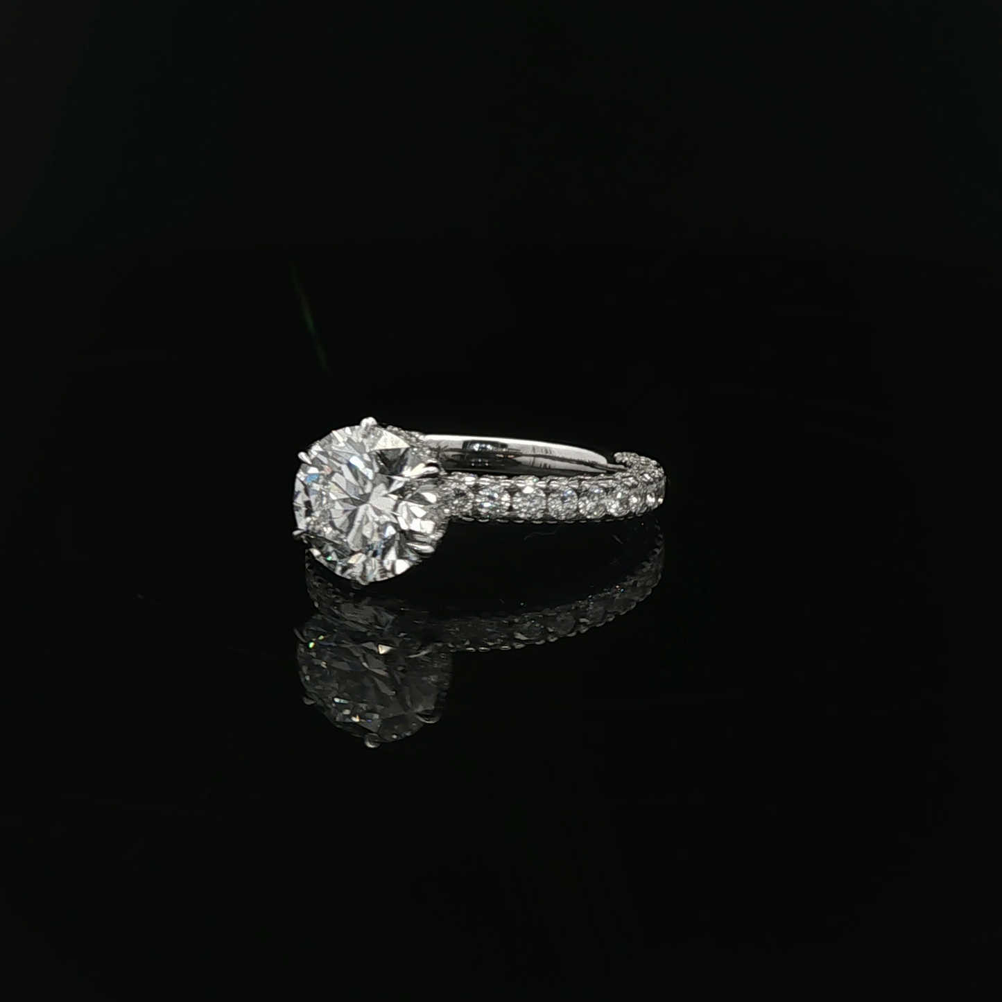 IGI Round 2.07ct D VVS2 18k/White 70% 3Way 6prong
