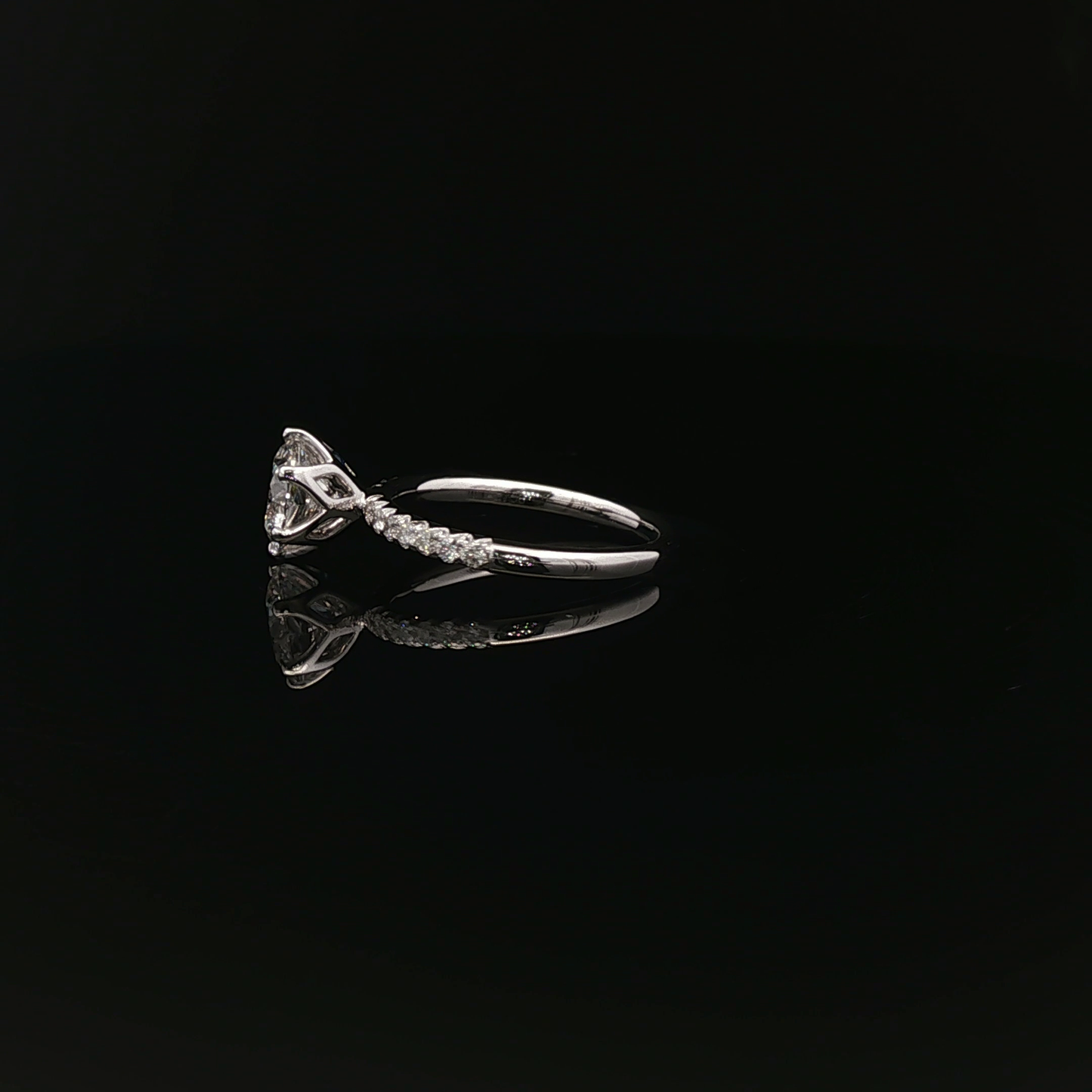 IGI Rd 1.51ct D VVS2 - 11,900$ HKD