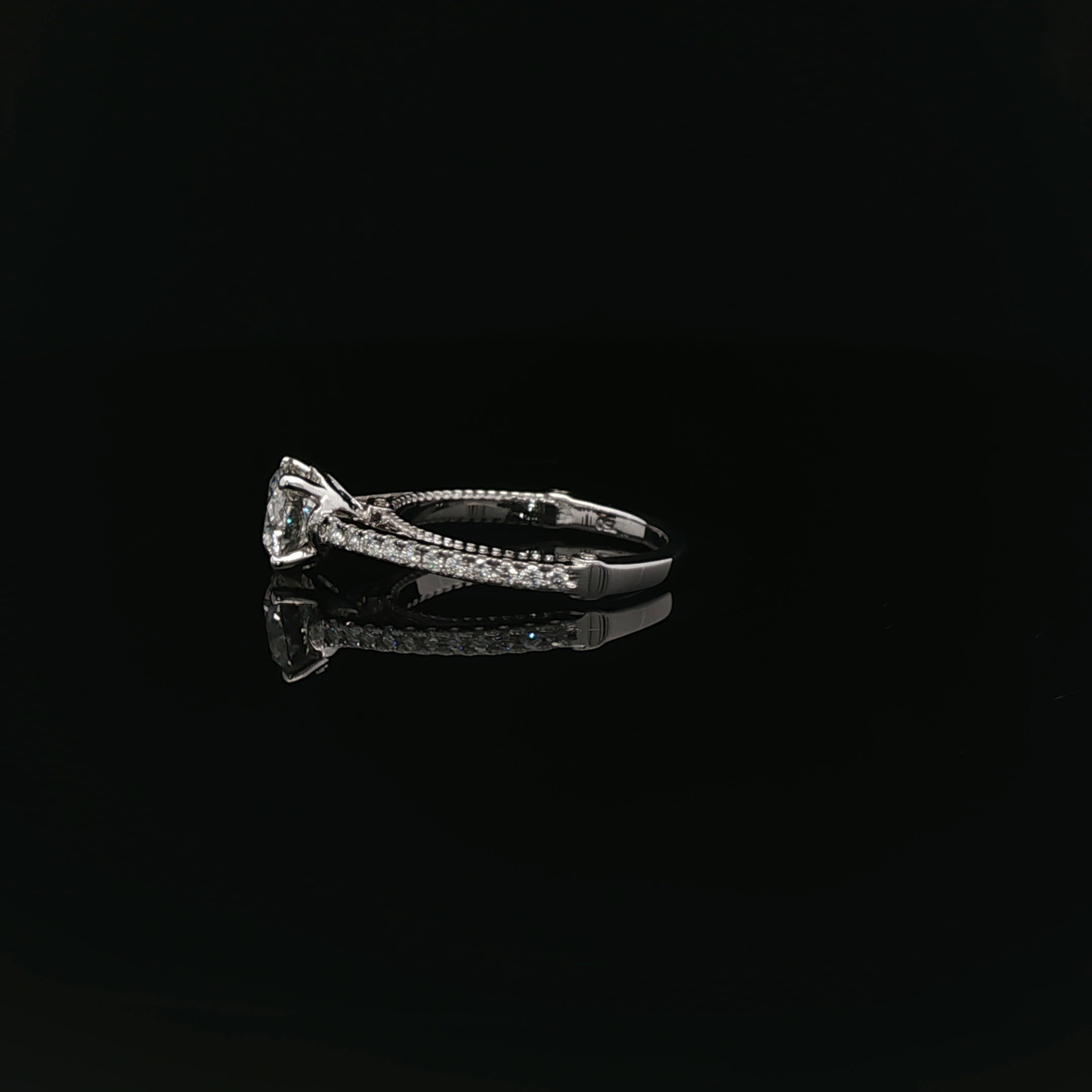 IGI Rd 1.03ct D VVS1 - 10,500$ HKD