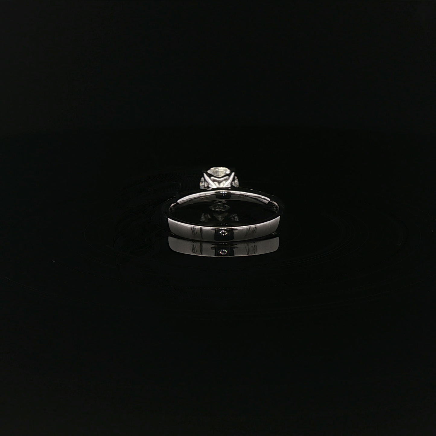 IGI Rd 1.01ct D VVS1 - 9,900$ HKD