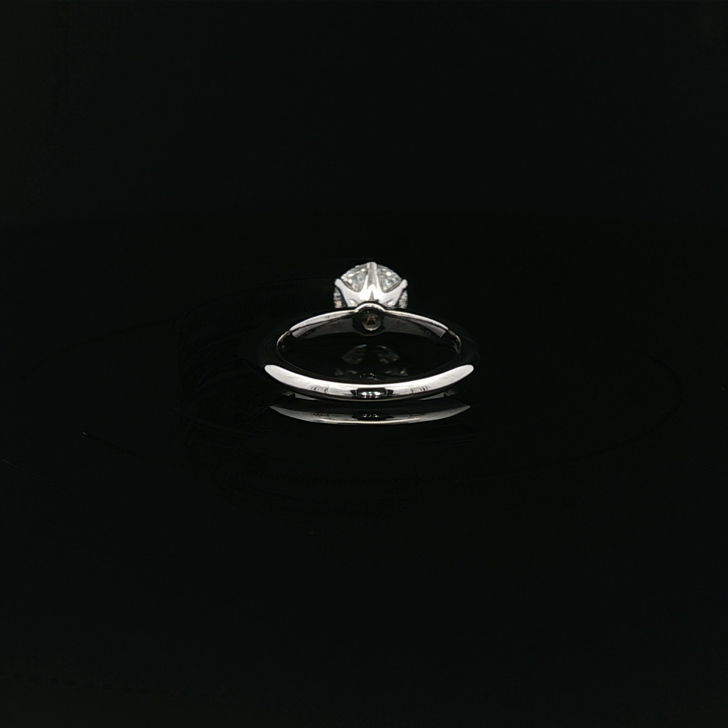 IGI Rd 1.50ct D VVS2 - 11,900$ HKD